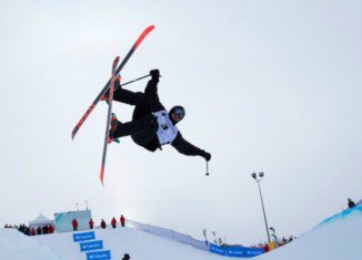 Ski-Halfpipe