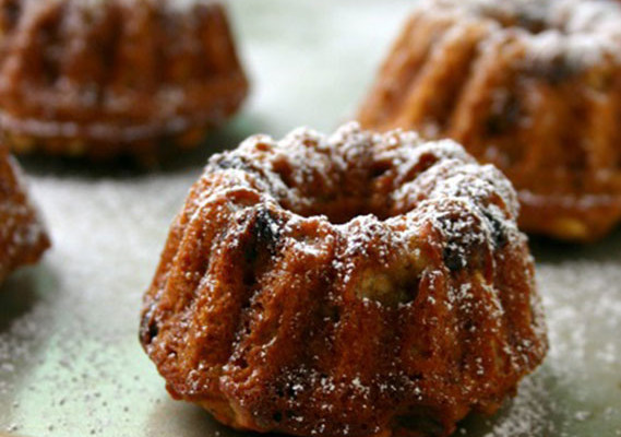 Mini-Carrot-Bundt-Cakes